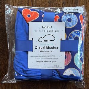Little Sleepies Triple Layer Cloud Blanket - Donut Dreams (blue)